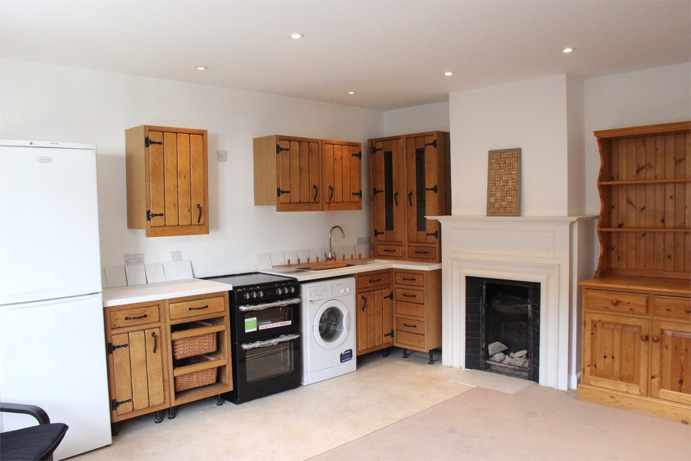 1 bed flat to rent in Churchfield Road, Chalfont St Peter SL9 Zoopla