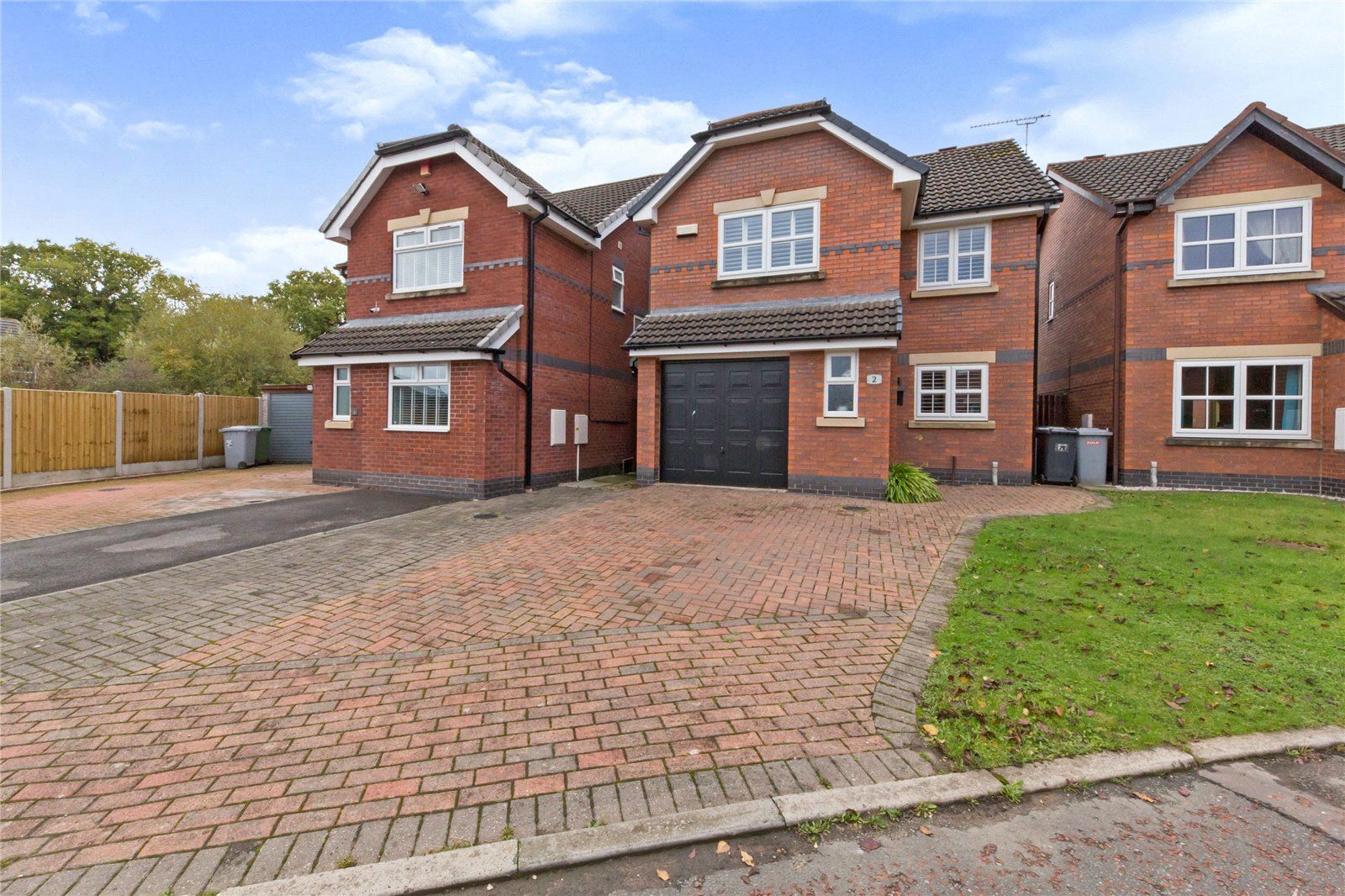 4 bed detached house for sale in Glendale Close, Wistaston, Crewe