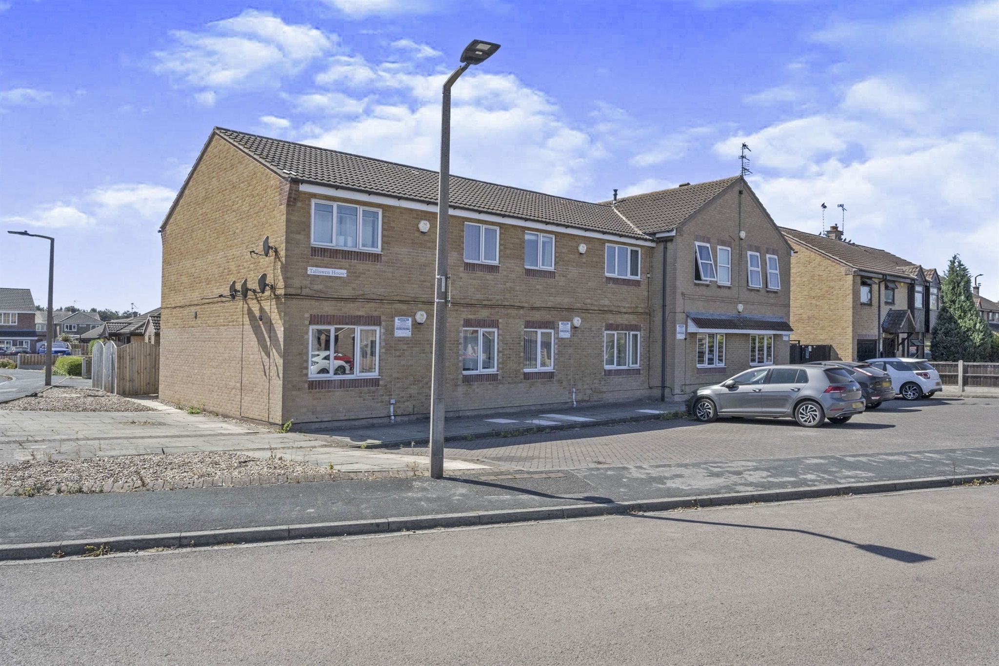 2 bed flat for sale in Summerfields Drive, Blaxton, Doncaster DN9 Zoopla