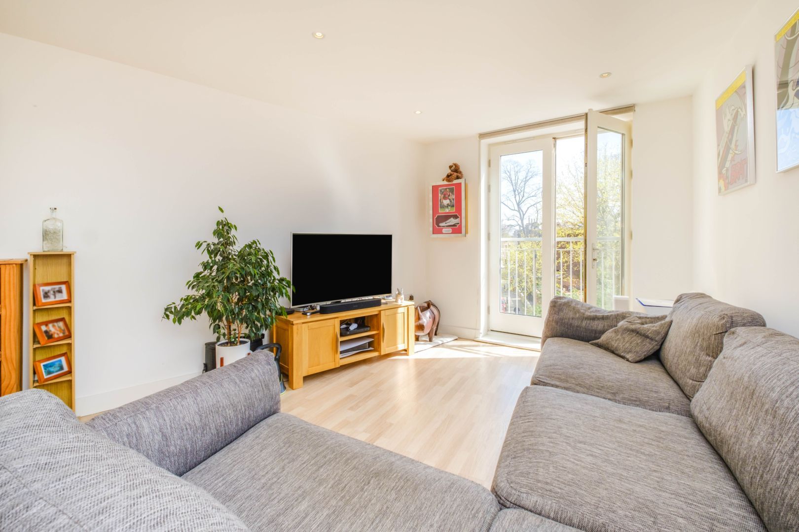 55 St. Marychurch Street, London SE16