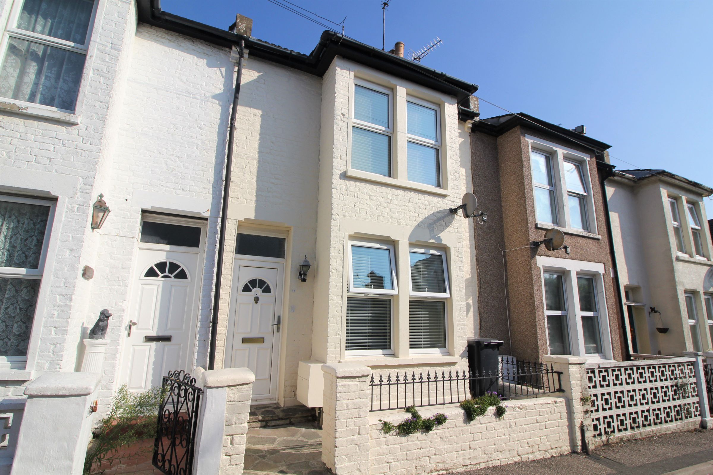 2 bed terraced house to rent in Speke Road, Broadstairs CT10 Zoopla