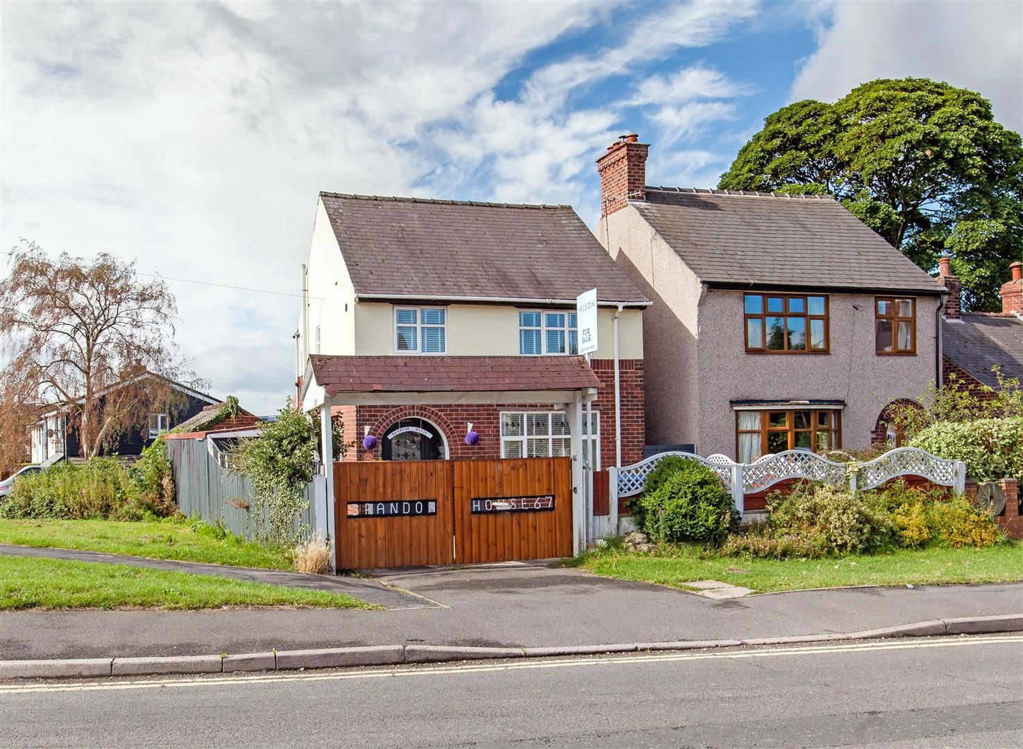 3 bed detached house for sale in Station Road, Brimington, Chesterfield
