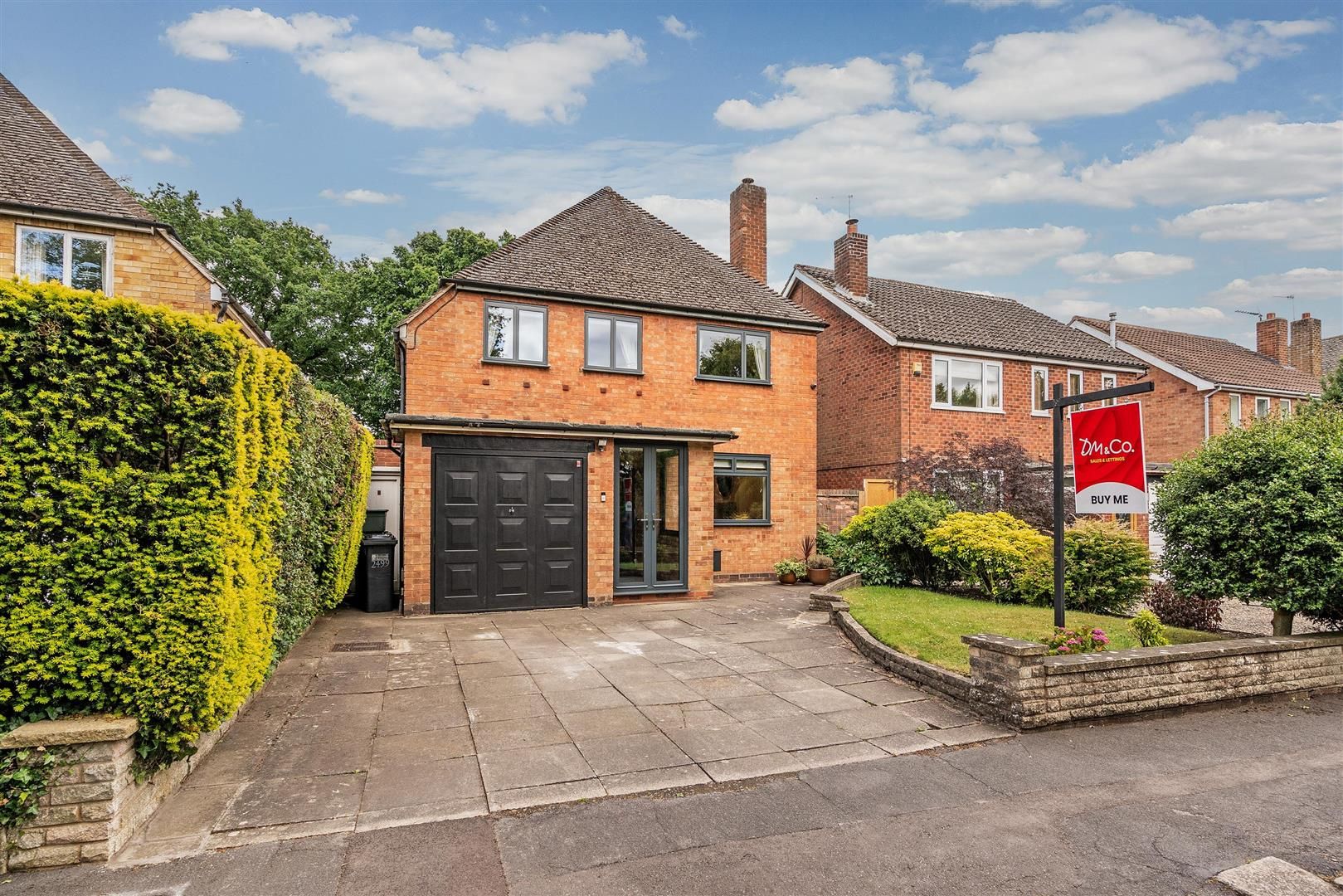 3 bed detached house for sale in Stratford Road, Hockley Heath