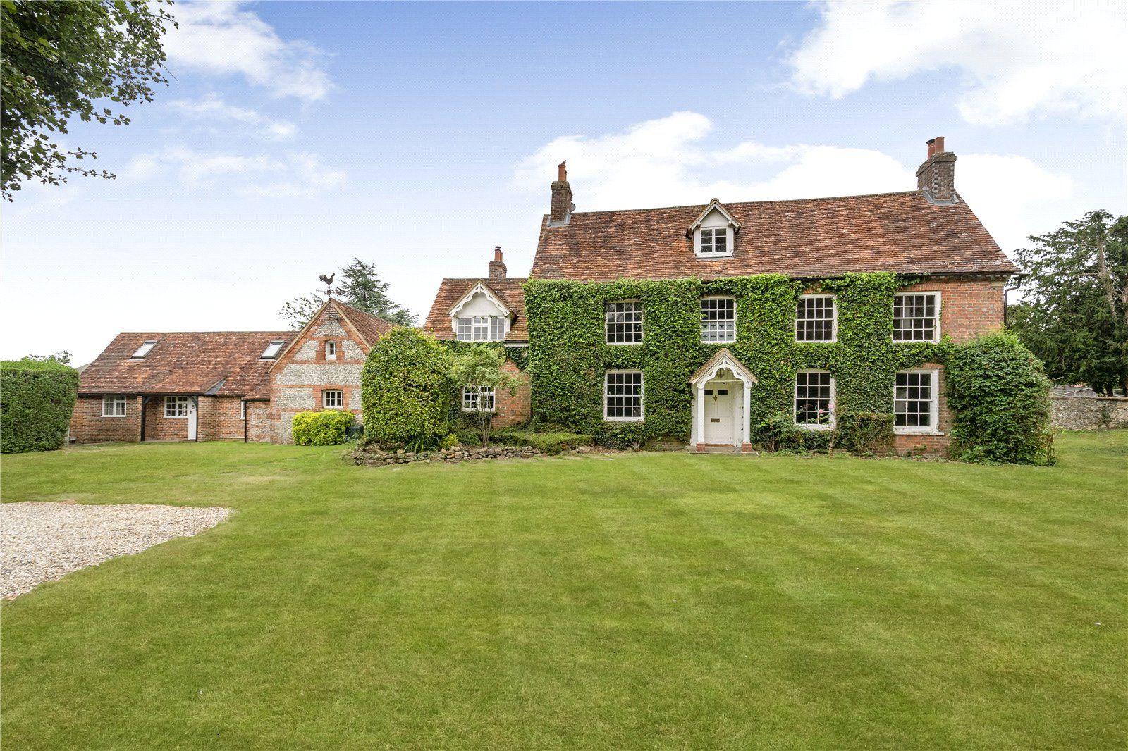 7 bed detached house for sale in Baydon, Marlborough, Wiltshire SN8