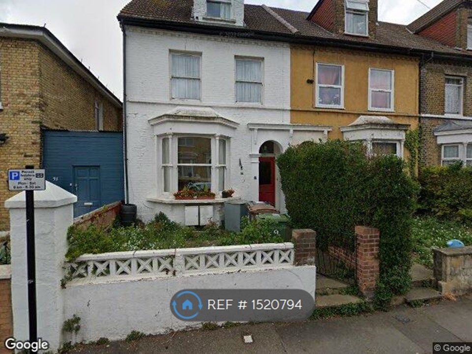 3 bed flat to rent in Leyton, London E10 Zoopla