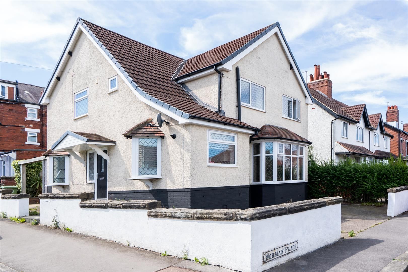 4 bed semidetached house for sale in 1A Roman Avenue, Roundhay, Leeds