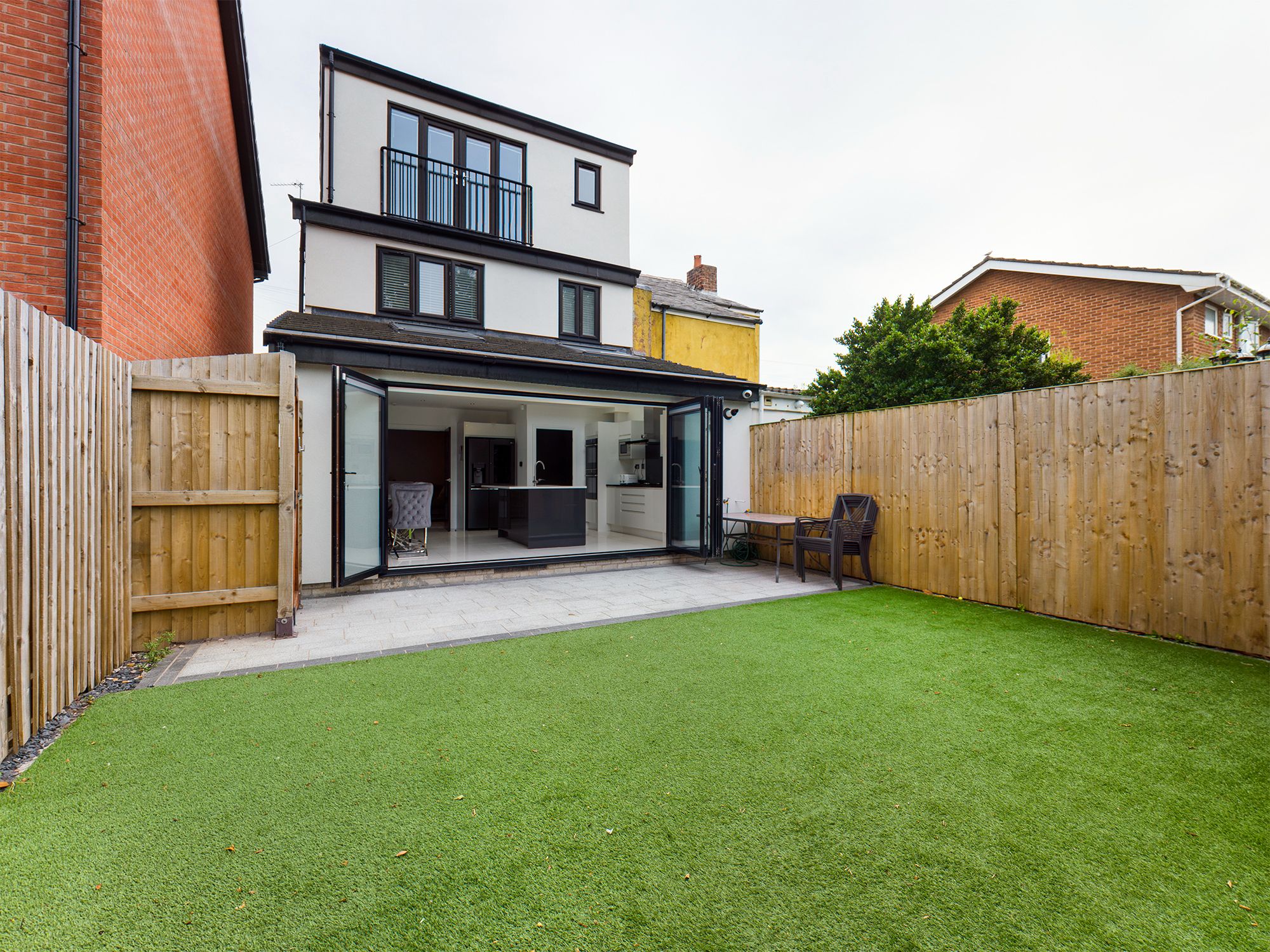 4 bed semidetached house for sale in Avenue, Crosby