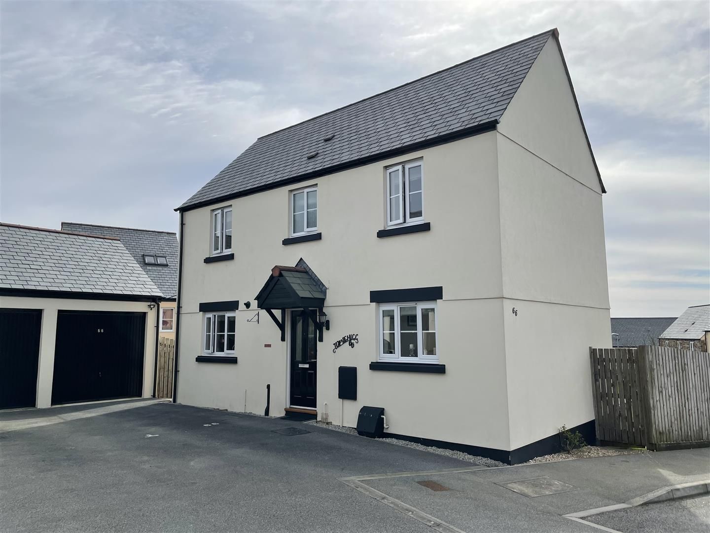 3 bed detached house for sale in Gwithian Road, St Austell, St. Austell PL25 Zoopla