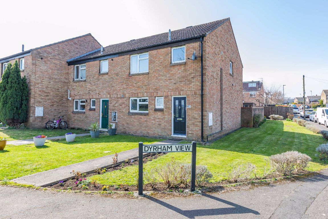 3 bed end terrace house for sale in Dyrham View, Pucklechurch, Bristol