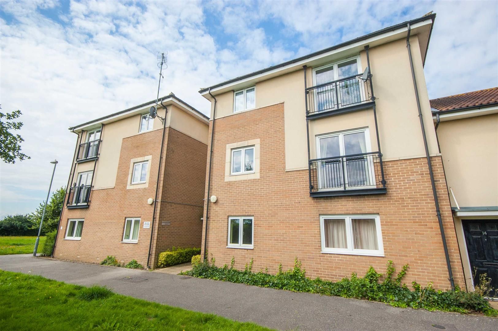 Murchison Close, Chelmsford CM1  