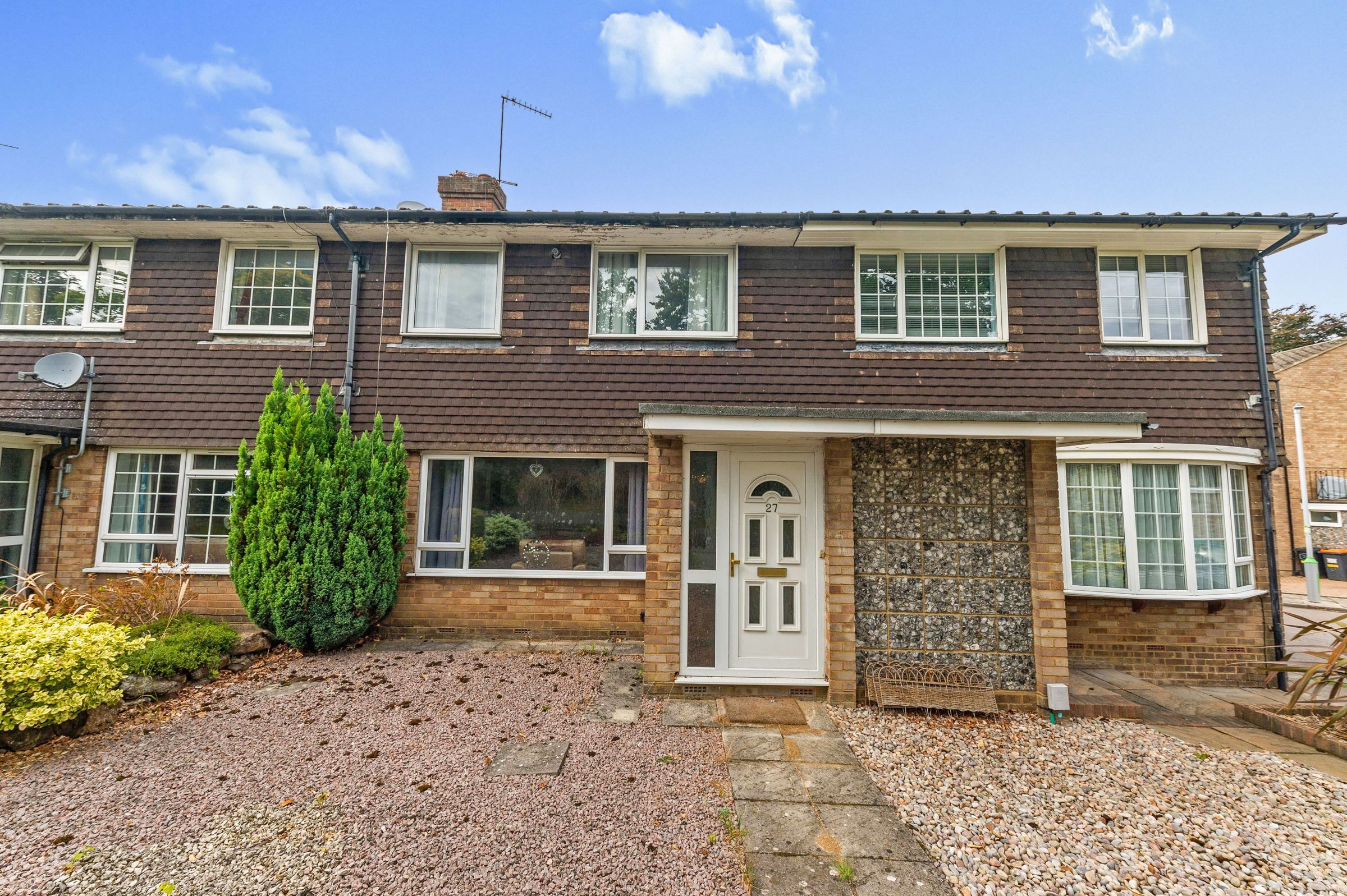 3 bed terraced house for sale in Beechwood Court, Dunstable LU6 Zoopla