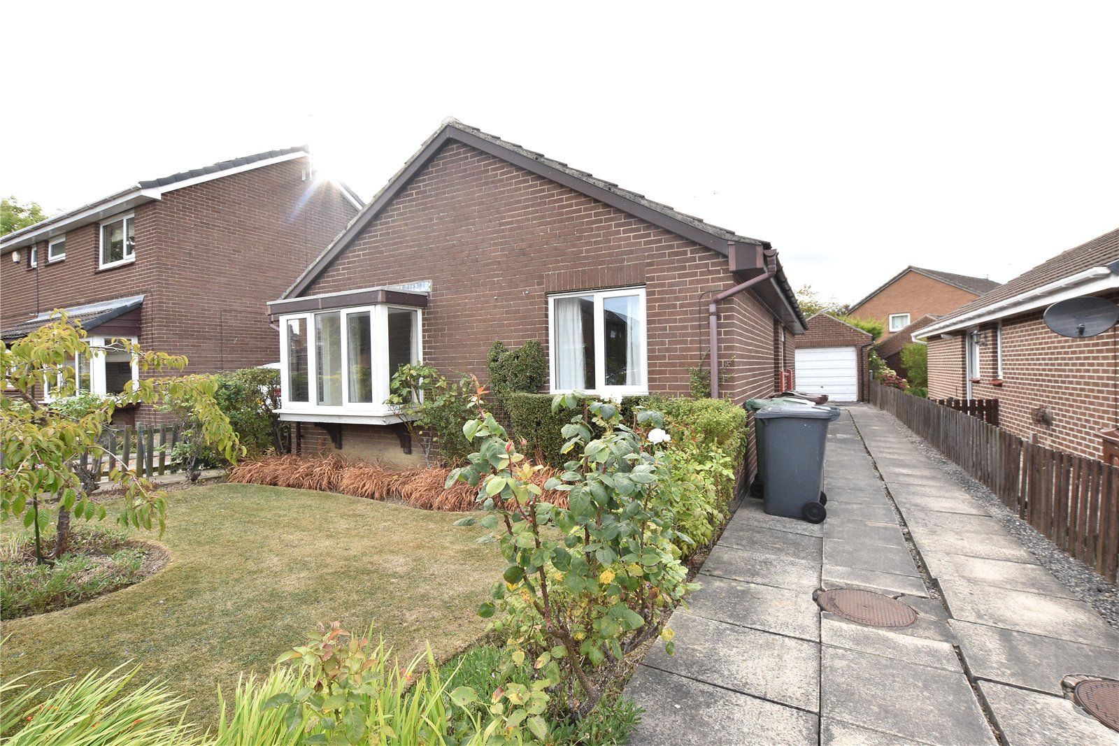 3 bed bungalow for sale in Pembury Mount, Leeds, West Yorkshire LS15