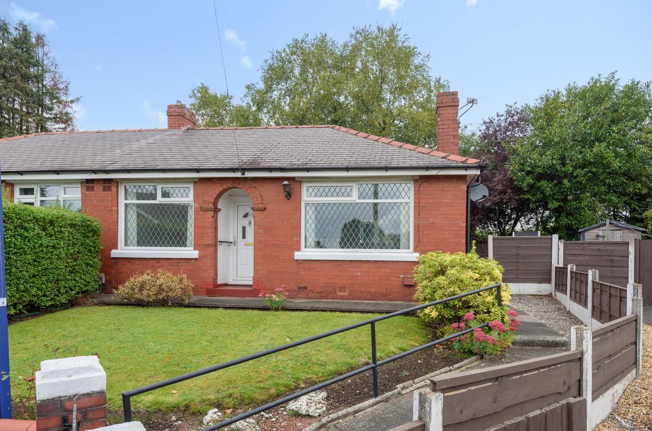 2 bed semidetached bungalow for sale in Beech Avenue, Worsley