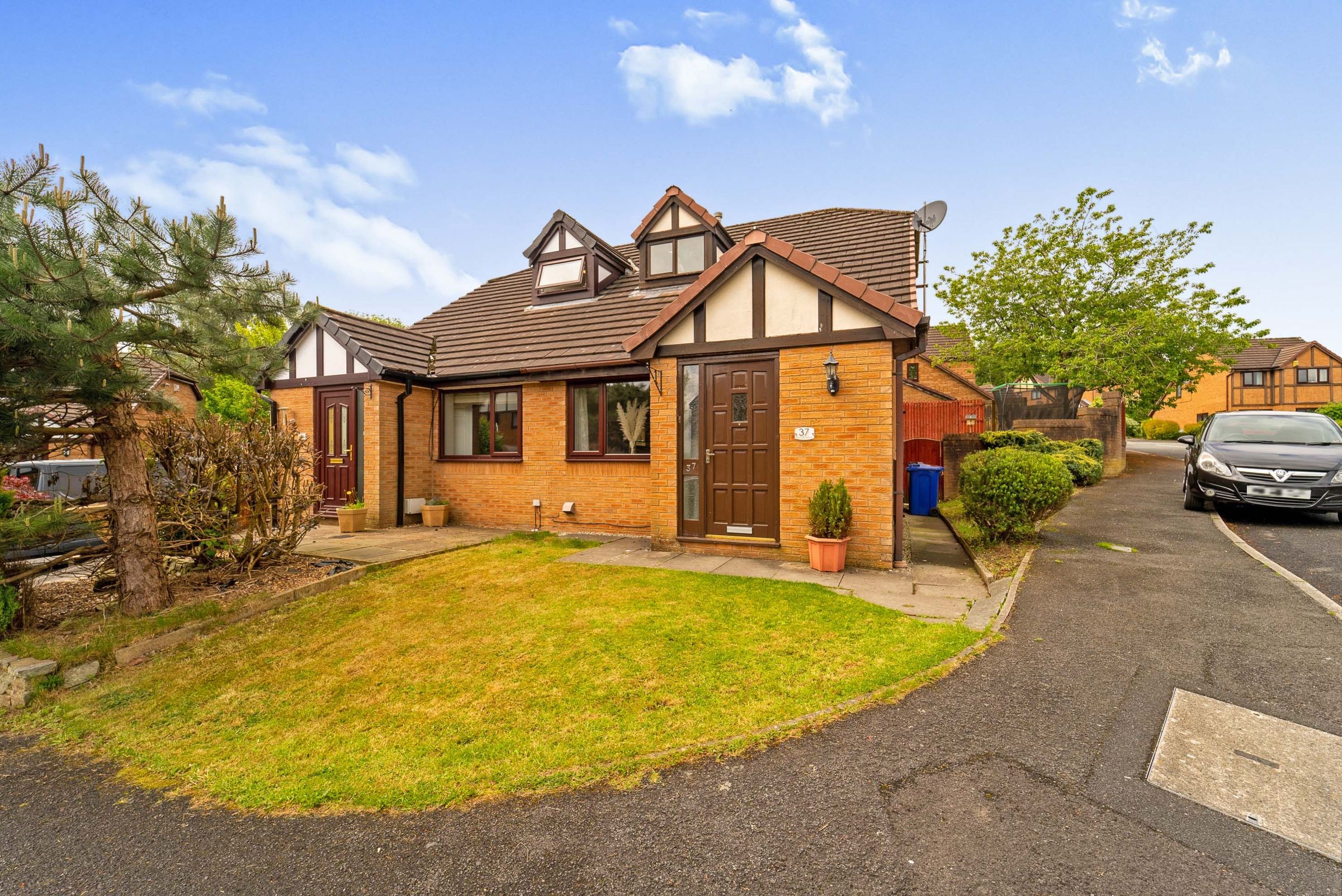 2 bed semidetached house for sale in Westwood Road, Ightenhill