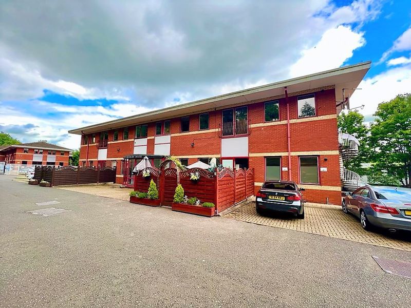 2 bed flat for sale in Boundary Road, Loudwater, High HP10 Zoopla