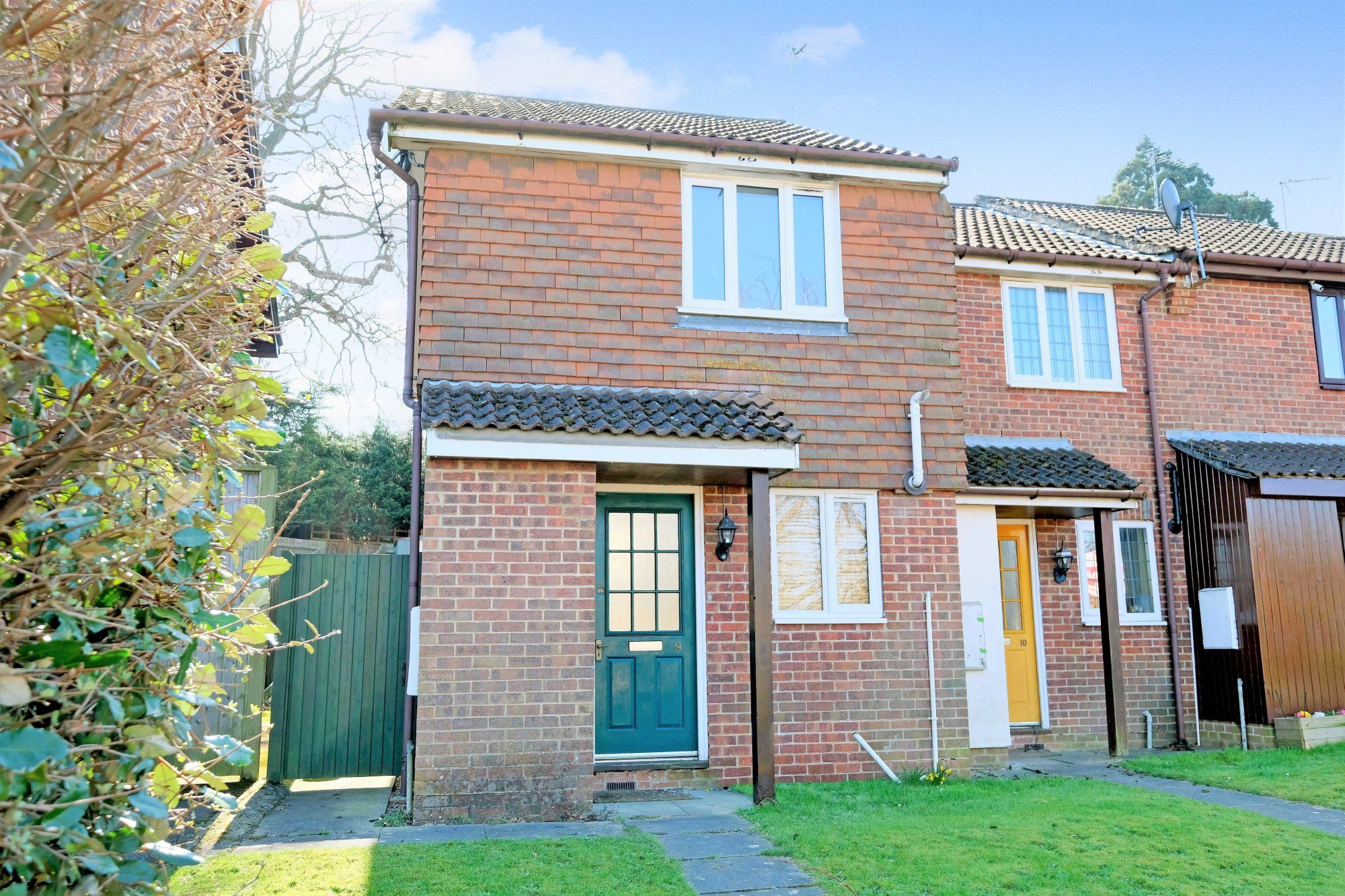 2 bed end terrace house for sale in Close, Orpington BR5 Zoopla