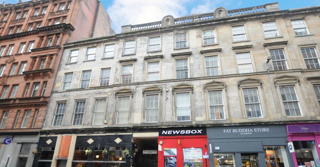 1/3 75 Queen Street Glasgow G1  