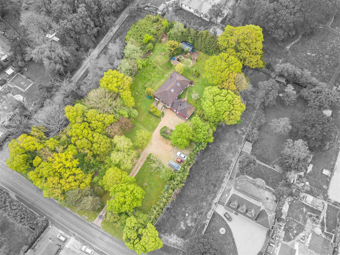 4 bed detached house for sale in Greensward Lane, Hockley SS5 Zoopla