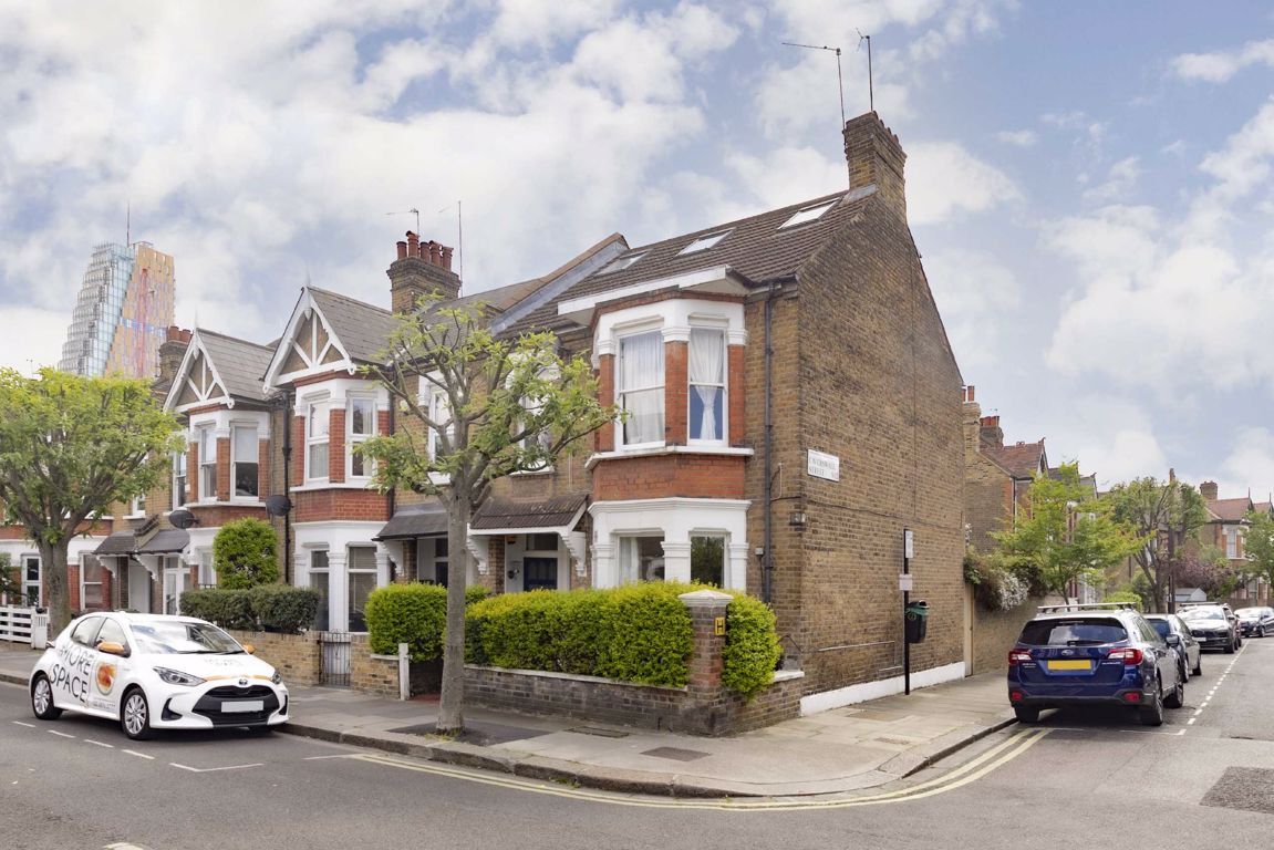 2 bed flat for sale in Eynham Road, London W12 Zoopla