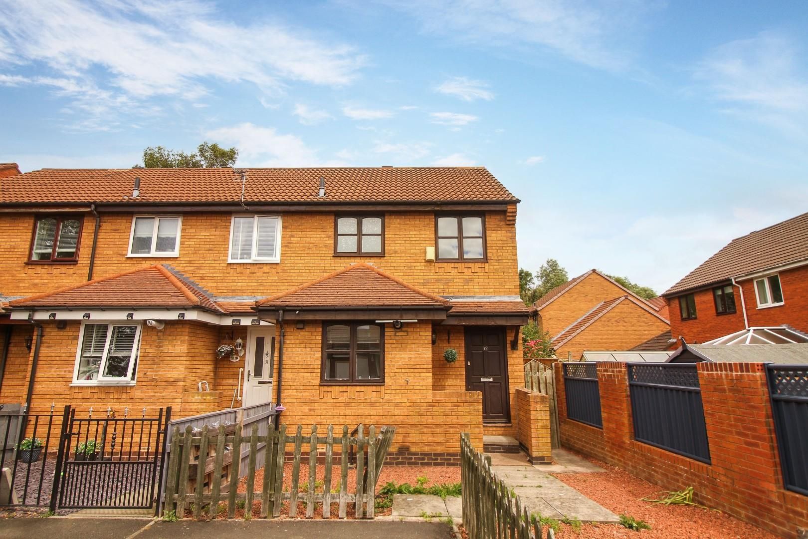 2 bed end terrace house for sale in Woodcroft Close, Annitsford