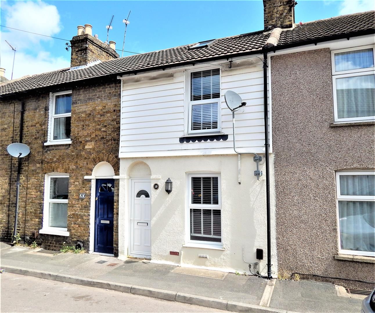 3 bed terraced house for sale in Baker Street, Borstal, Rochester ME1