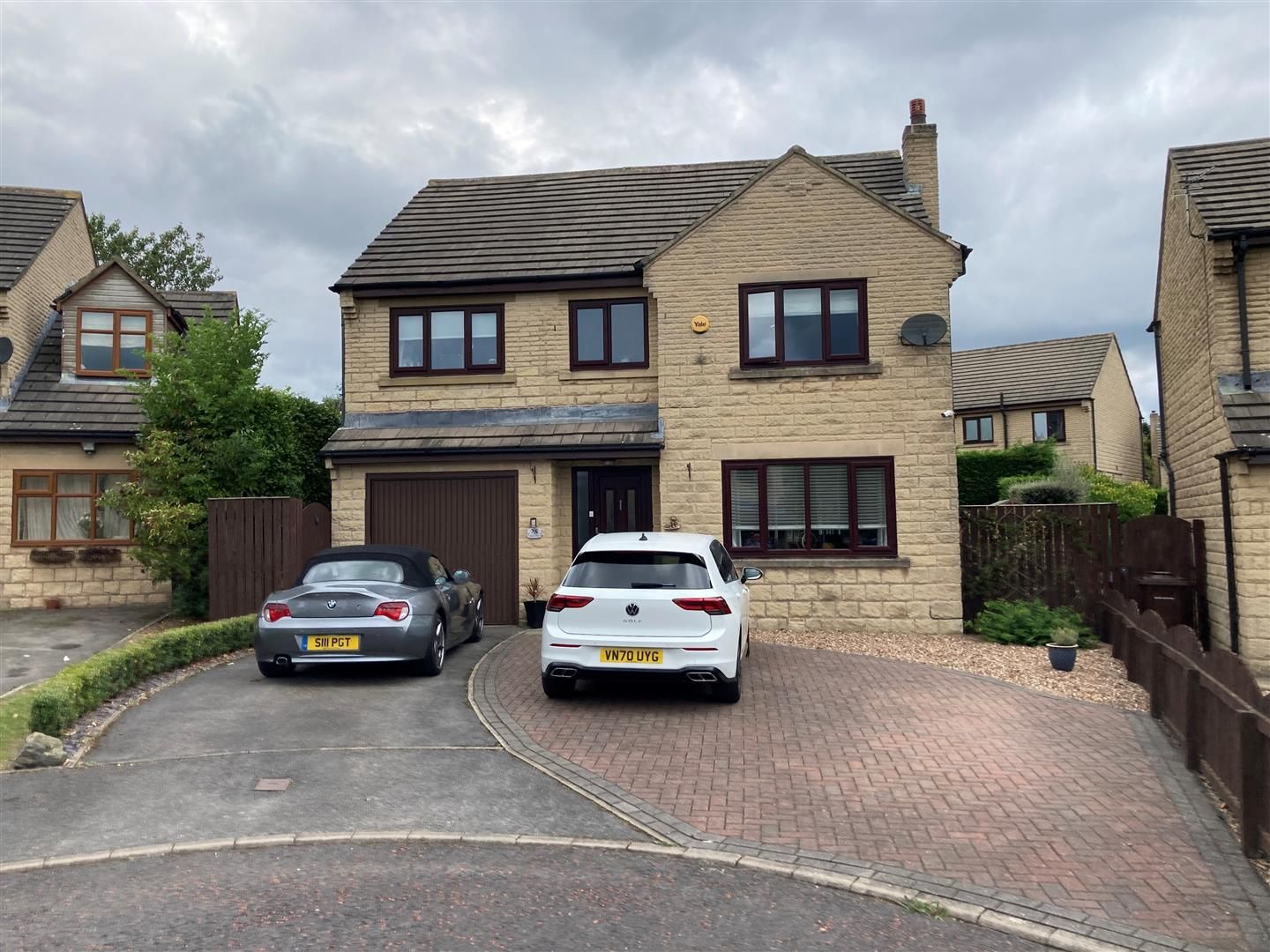 5 bed detached house for sale in Coppice View, Idle, Bradford BD10 Zoopla