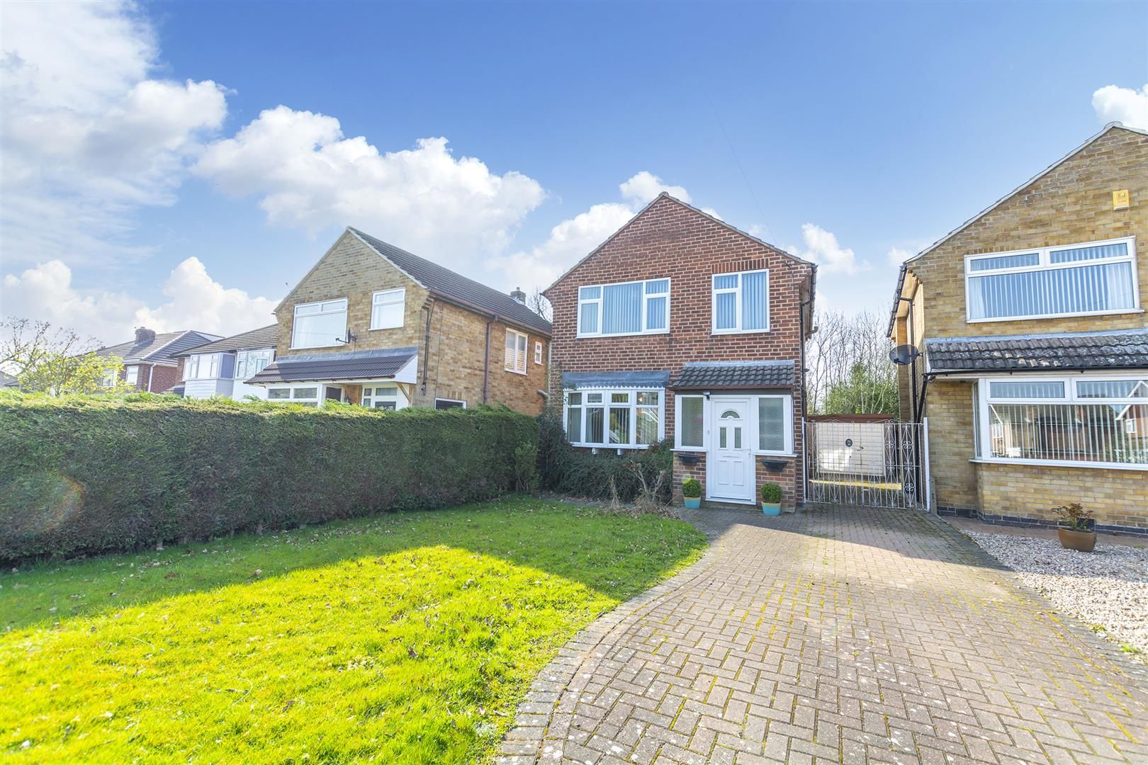3 bed detached house for sale in Field Close, Borrowash, Derby DE72