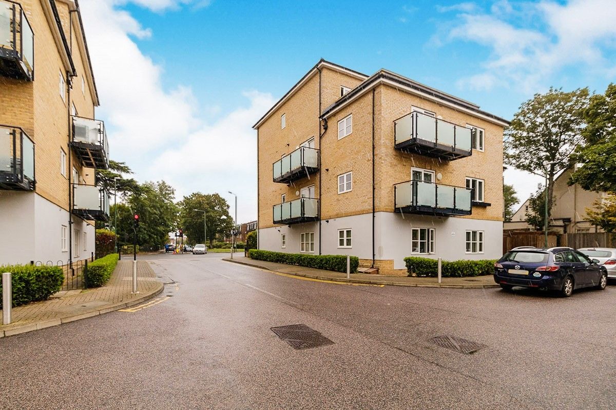 2 bed flat to rent in Talehangers Close, Bexleyheath, Kent DA6 Zoopla