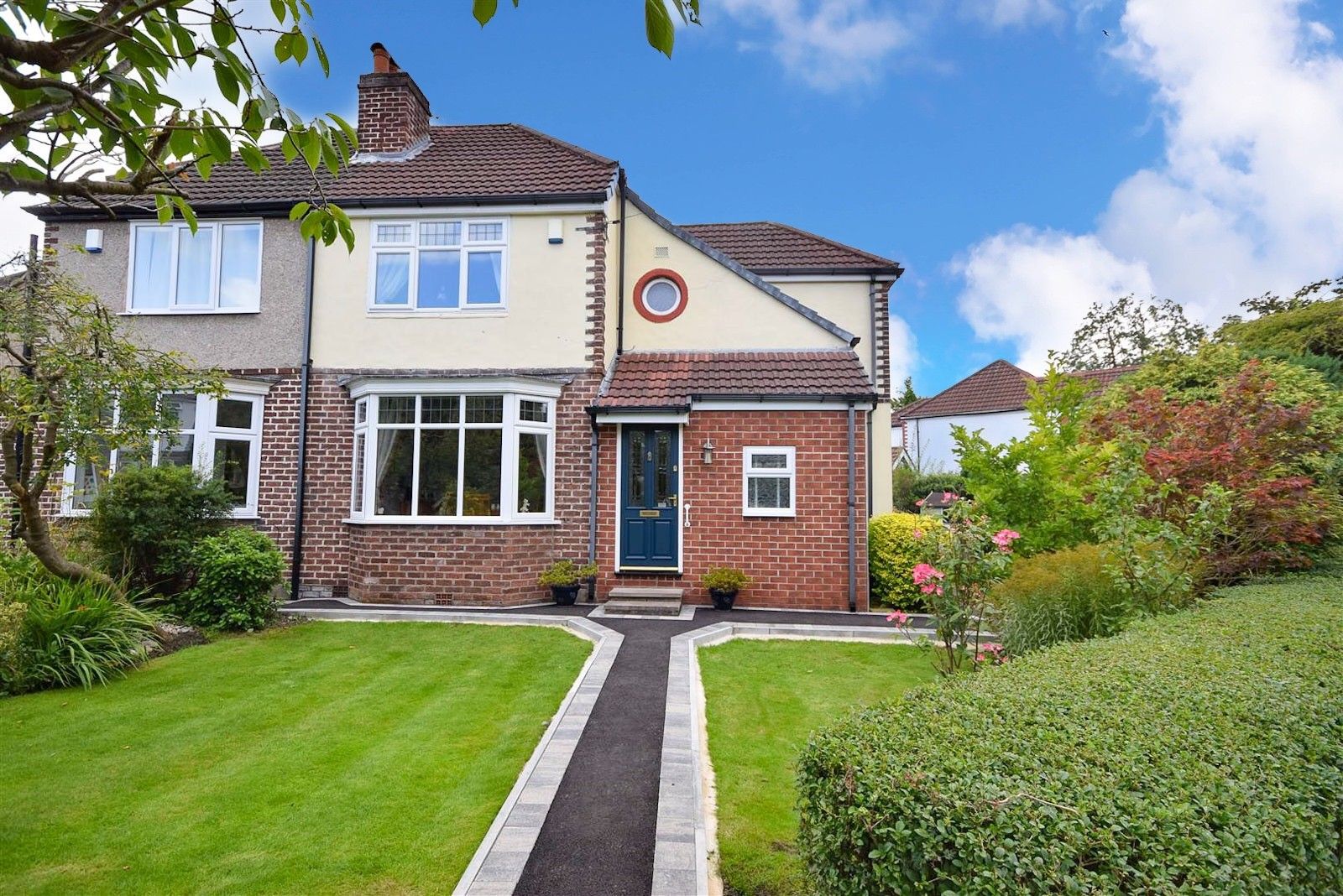 3 bed semidetached house for sale in Grange Avenue, Cheadle Hulme