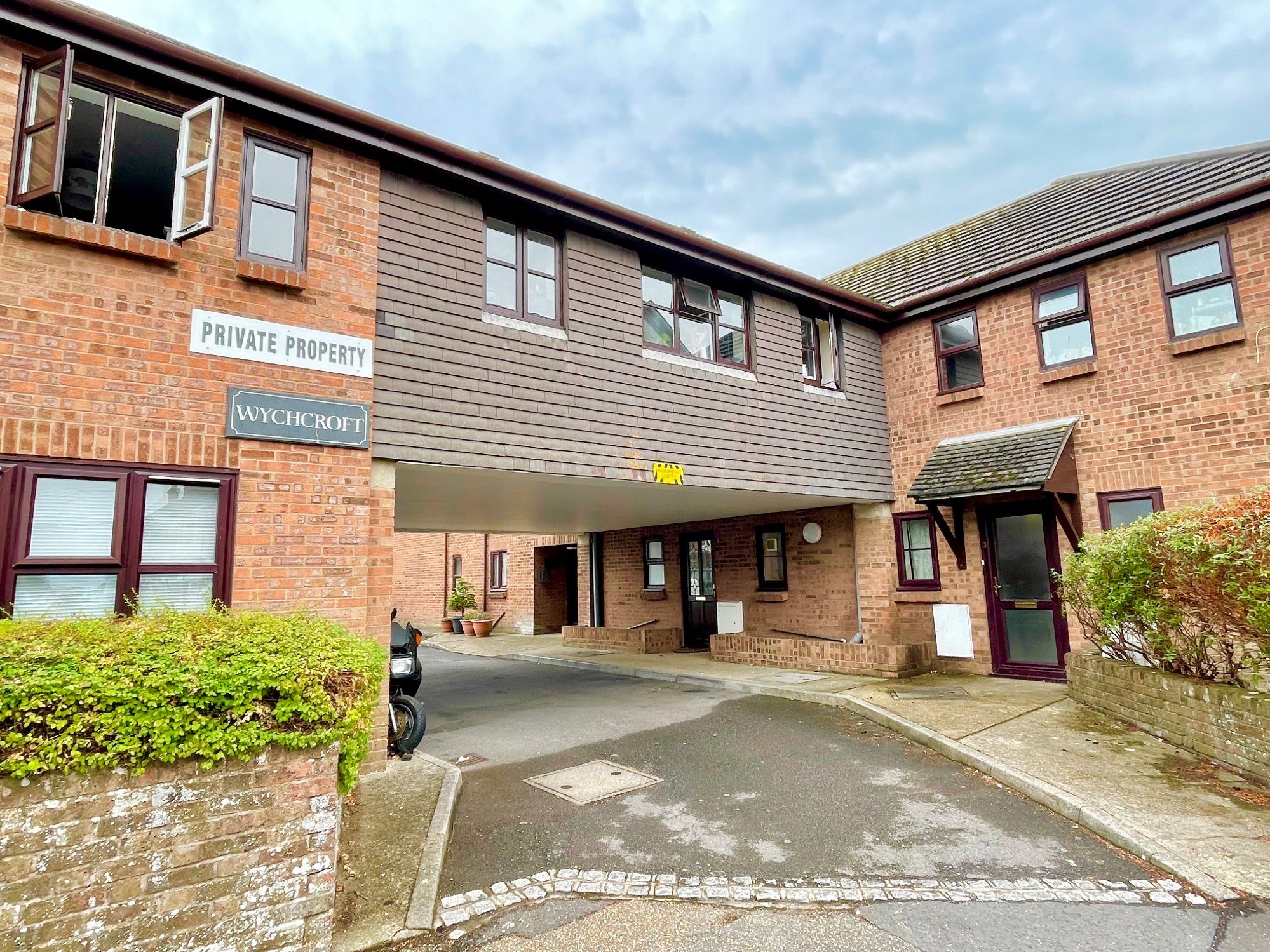 Linden Road Apartments