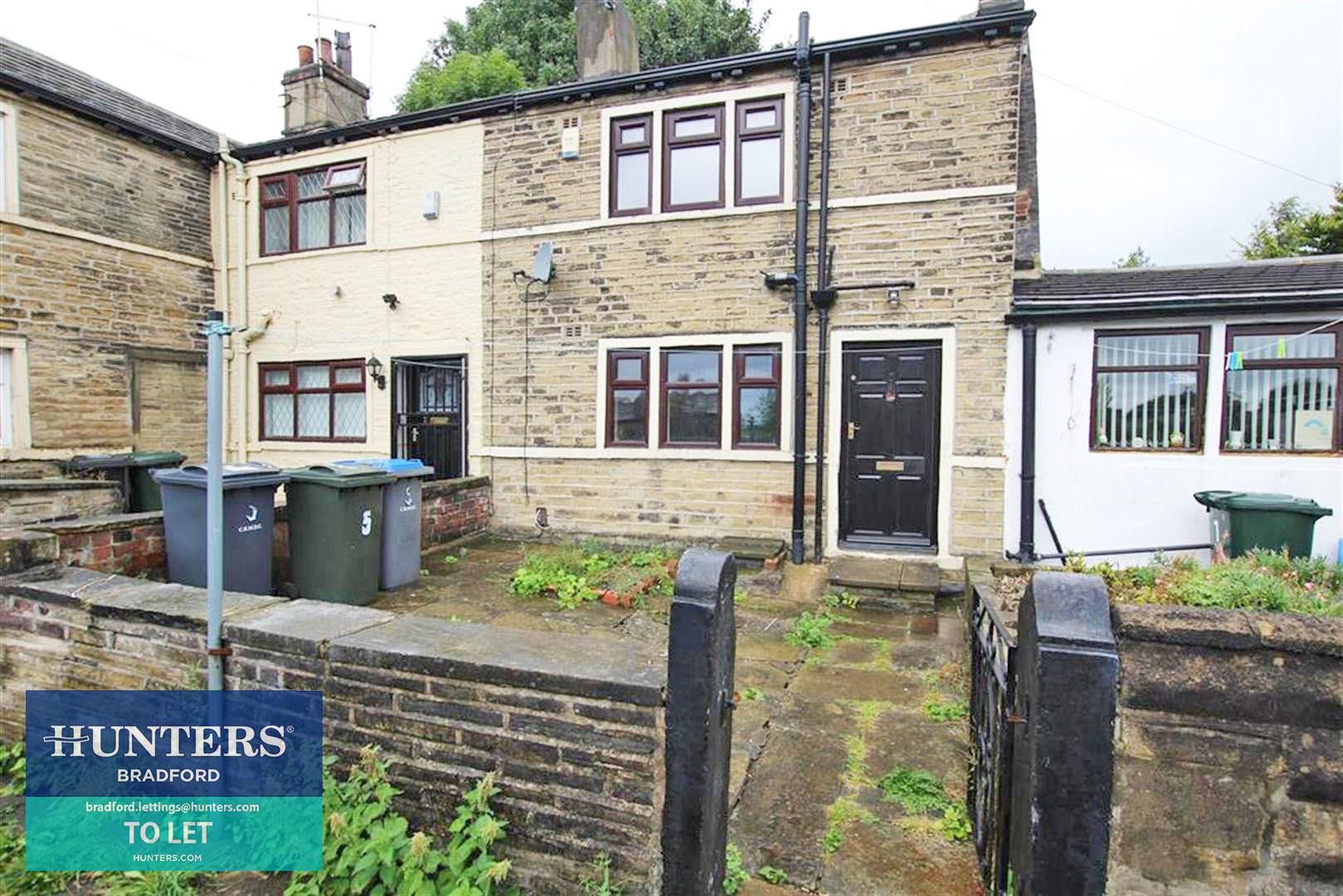 2 bed cottage to rent in Suddards Fold, Bradford BD7 Zoopla