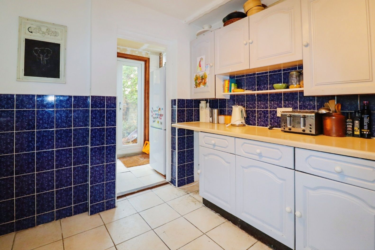 5 bed linkdetached house for sale in Hollicondane Road, Ramsgate CT11