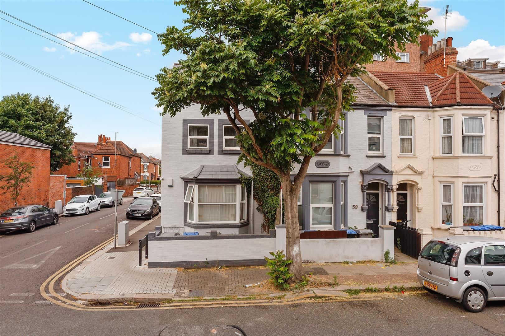 4 bed end terrace house for sale in Oaklands Road, Willesden Green, London NW2 Zoopla