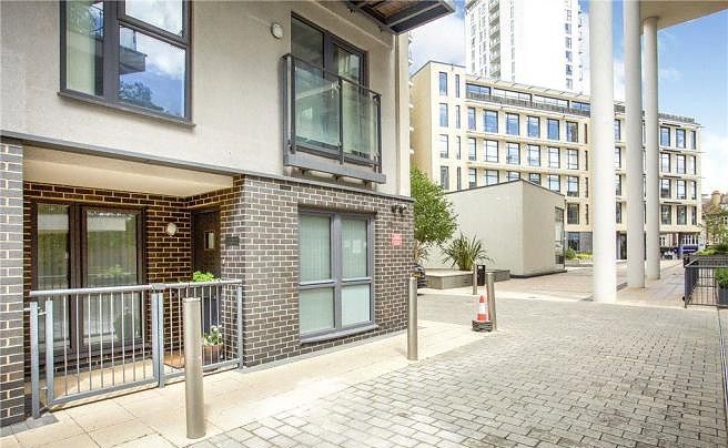 Nankeville Terrace, Bradfield Close, Woking GU22  