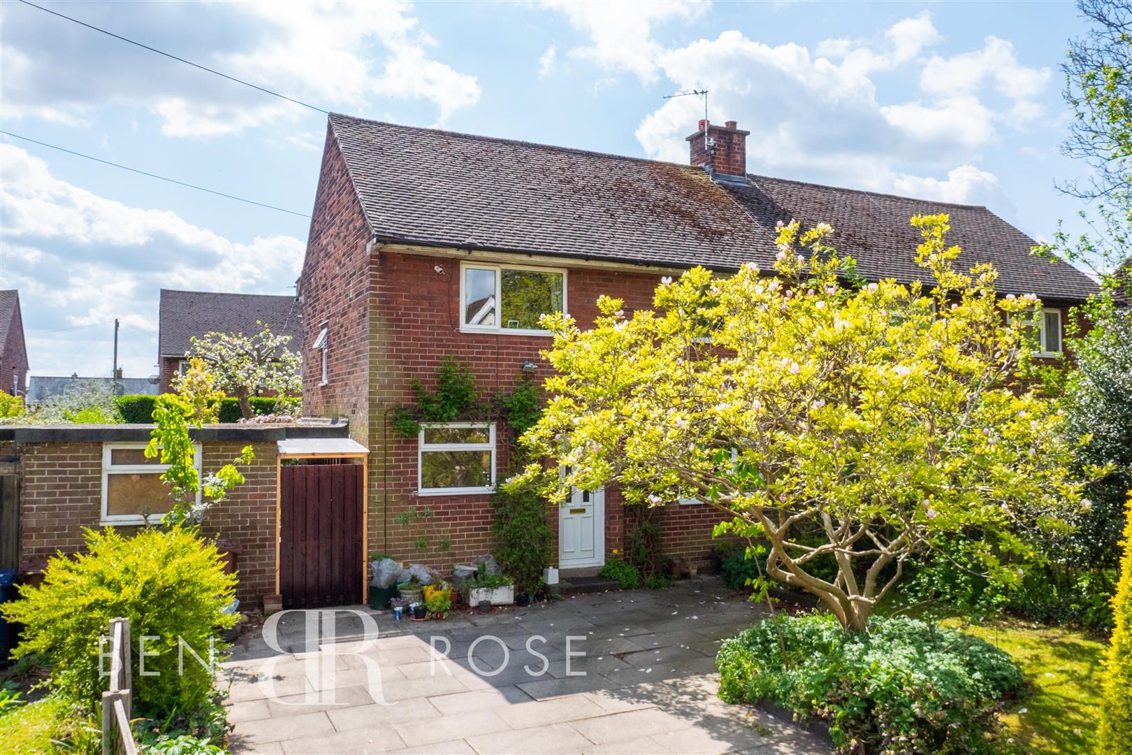 3 bed semidetached house for sale in New Lane, Penwortham, Preston PR1