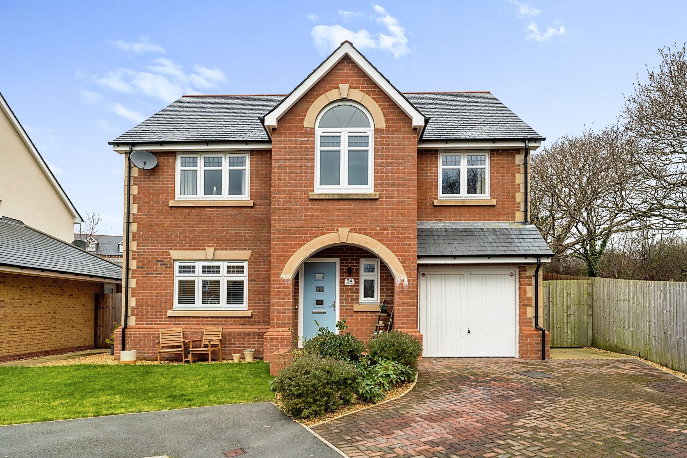 4 bed detached house for sale in Gwel Y Llan, Caernarfon, Gwynedd LL55