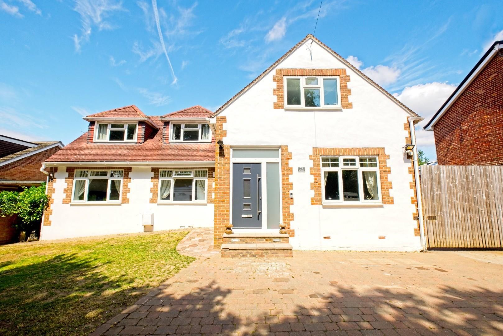 4 bed detached house for sale in Hart Plain Avenue, Cowplain