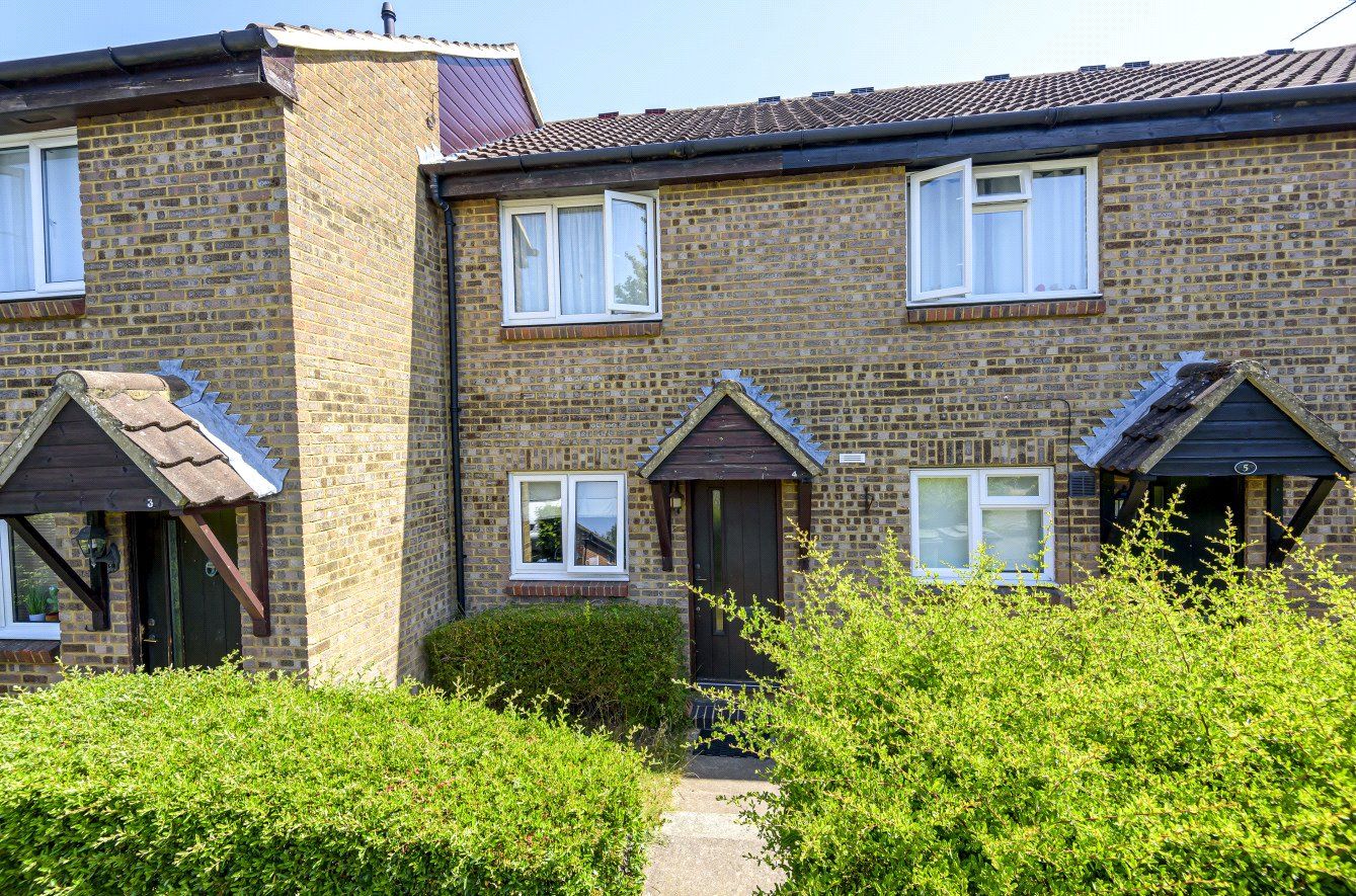 2 bed terraced house for sale in Burpham, Guildford, Surrey GU4 Zoopla