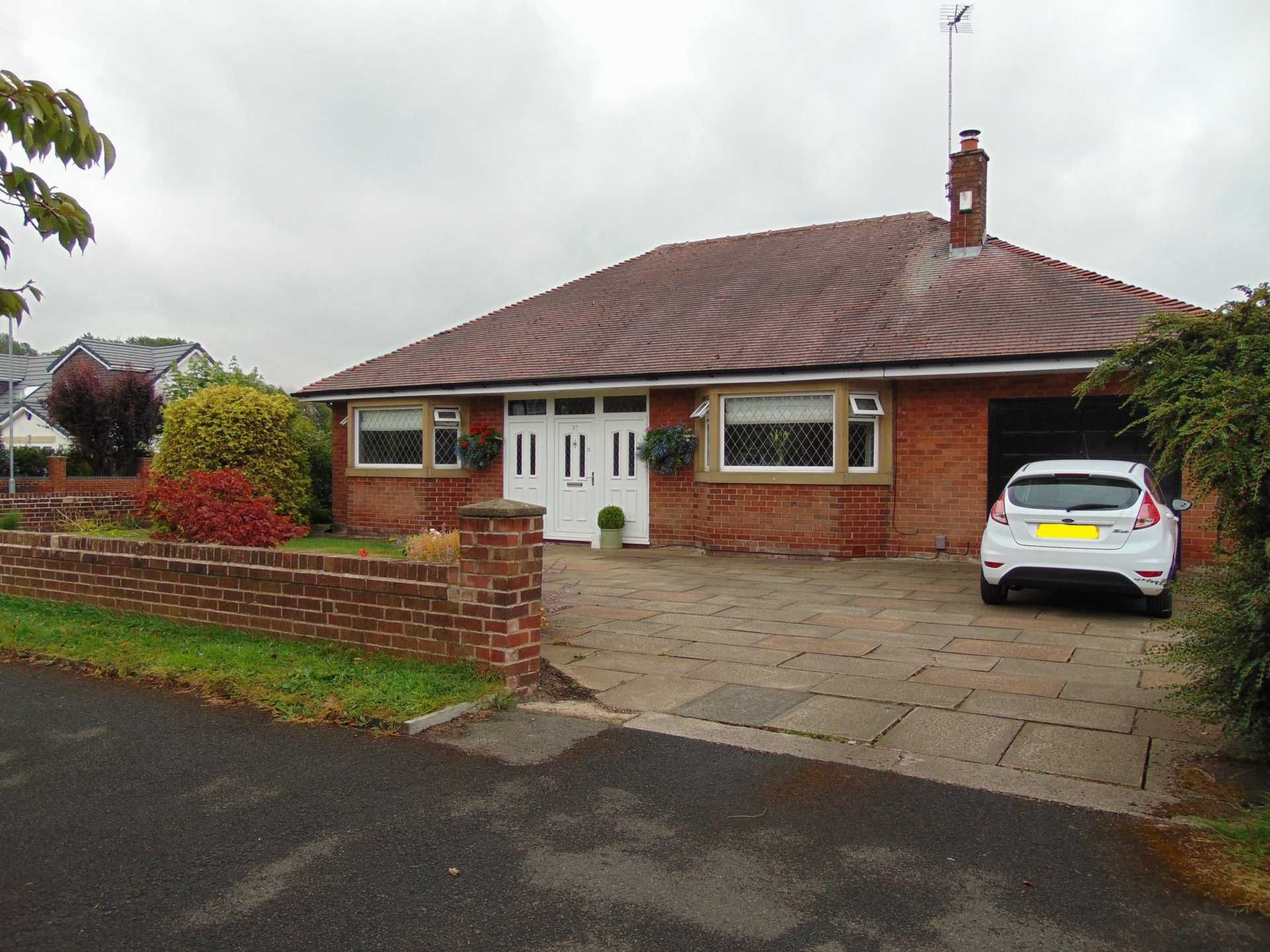 4 bed detached bungalow for sale in Tandle Hill Road, Royton OL2 Zoopla