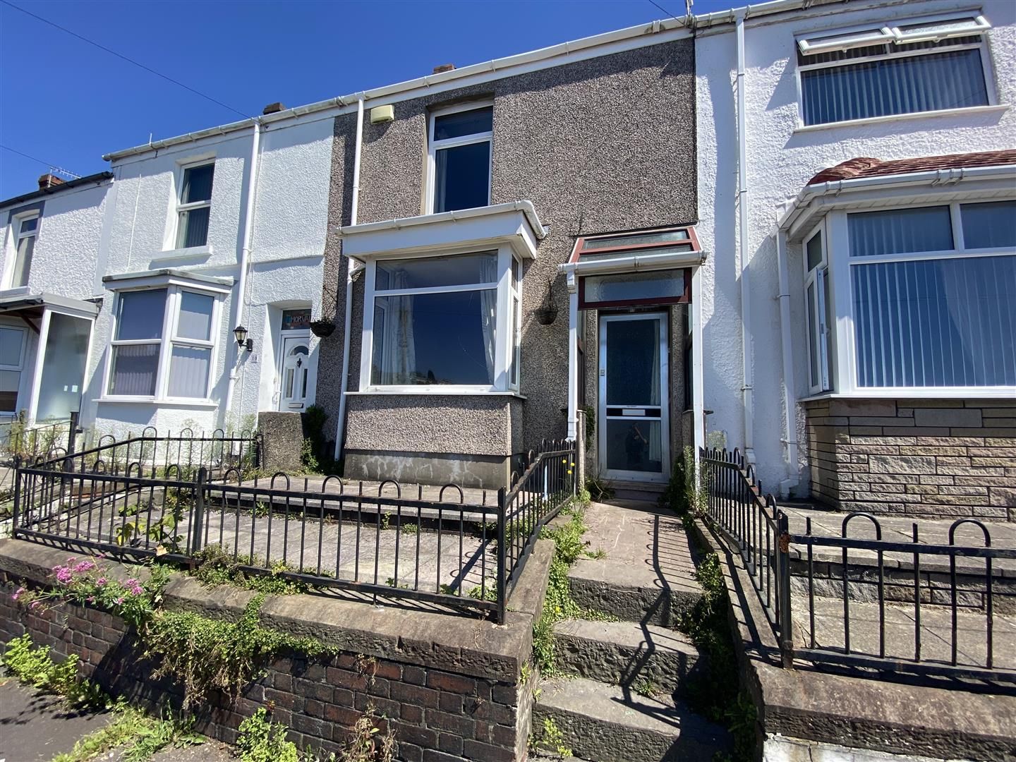 3 bed terraced house for sale in Milton Terrace, Mount Pleasant