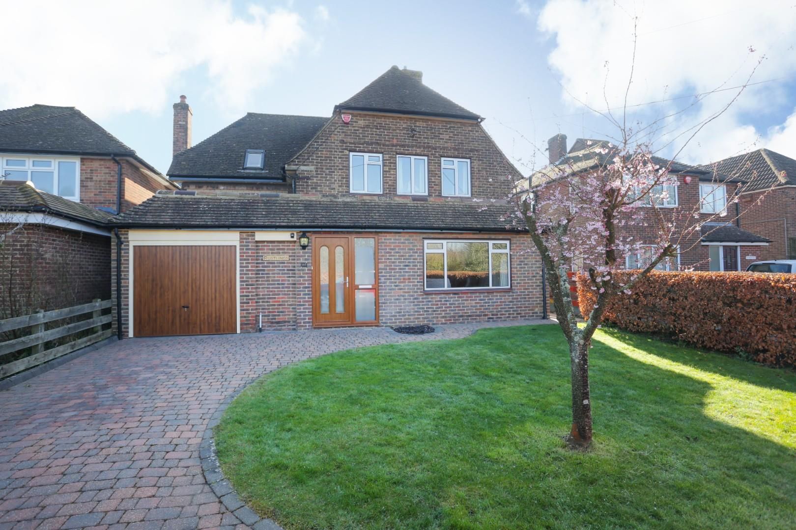 4 bed property for sale in Rough Common Road, Rough Common, Canterbury CT2 Zoopla