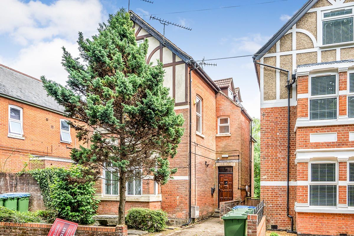 1 bed flat for sale in Furzedown Road, Southampton, Hampshire SO17 Zoopla