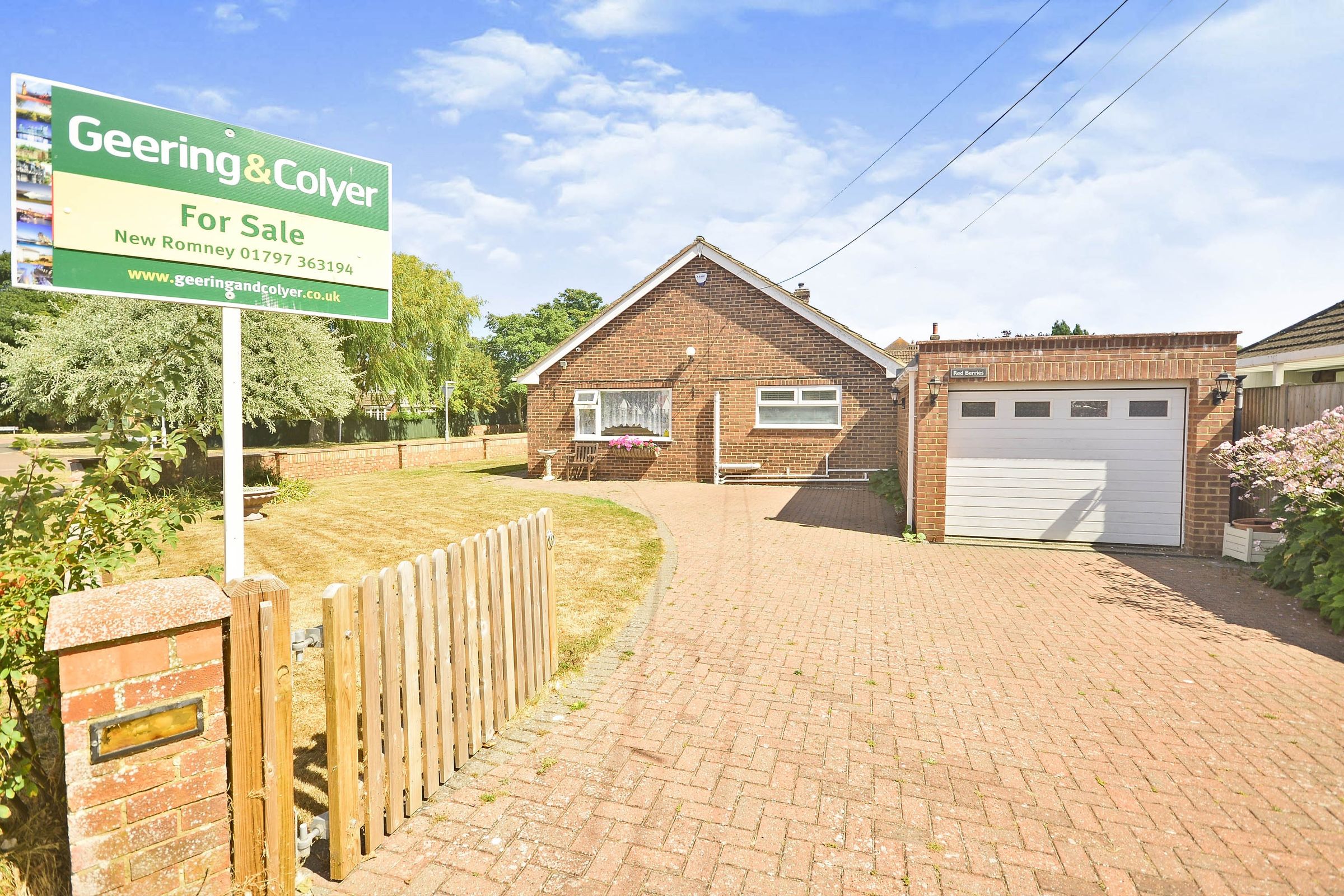 3 bed bungalow for sale in Blenheim Road, Littlestone, New Romney TN28