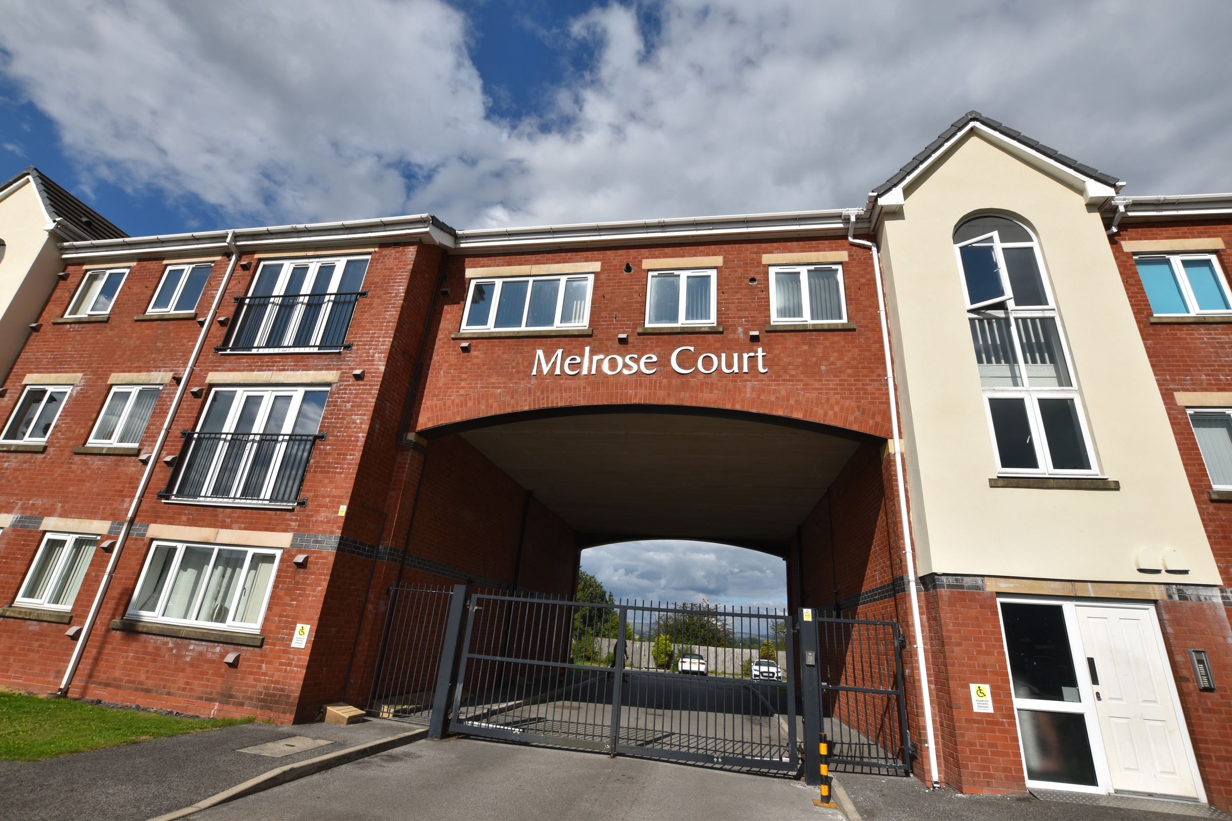 2 bed flat for sale in Manchester Road, Kearsley, Bolton BL4 Zoopla