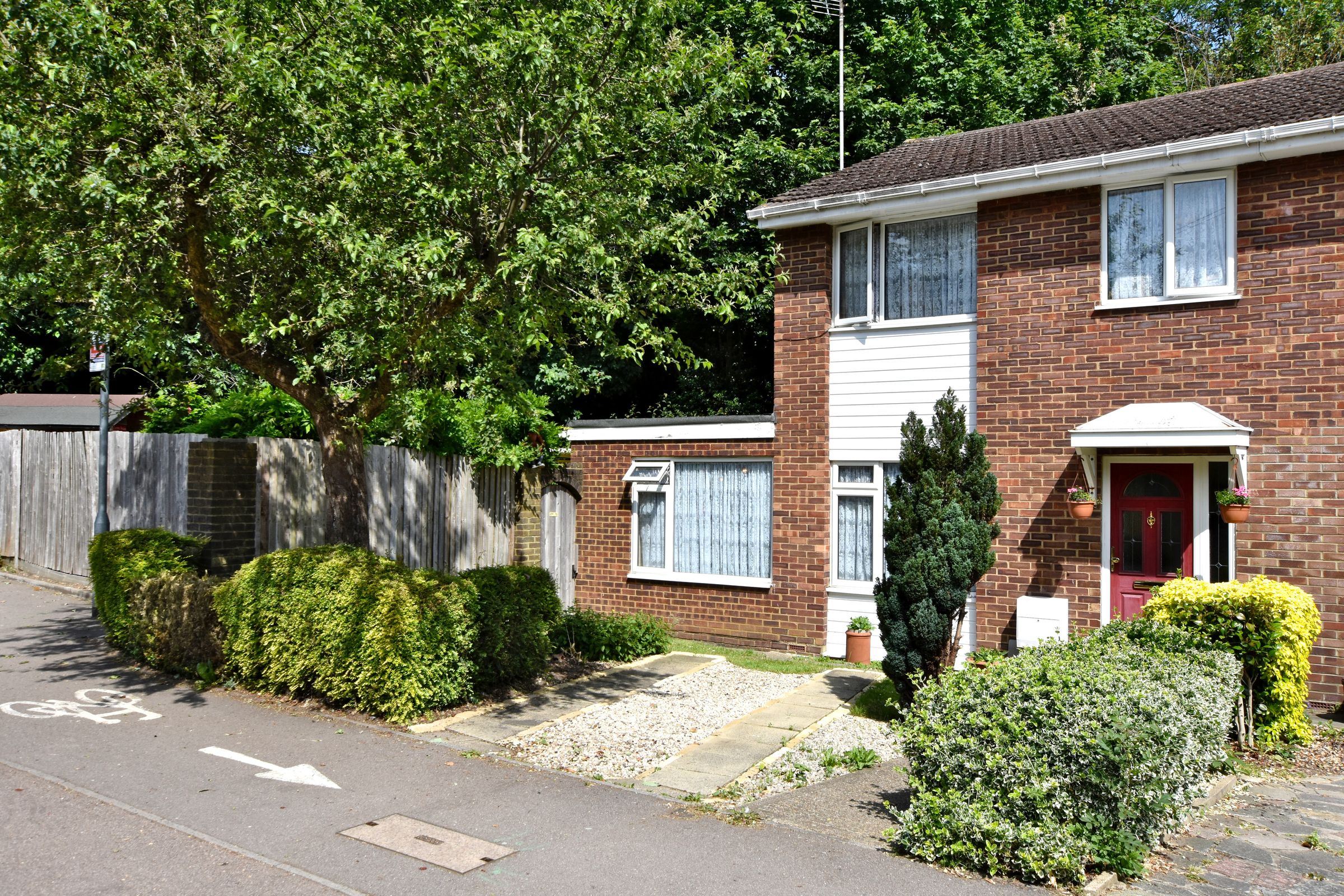 Falcon Way Watford WD25  