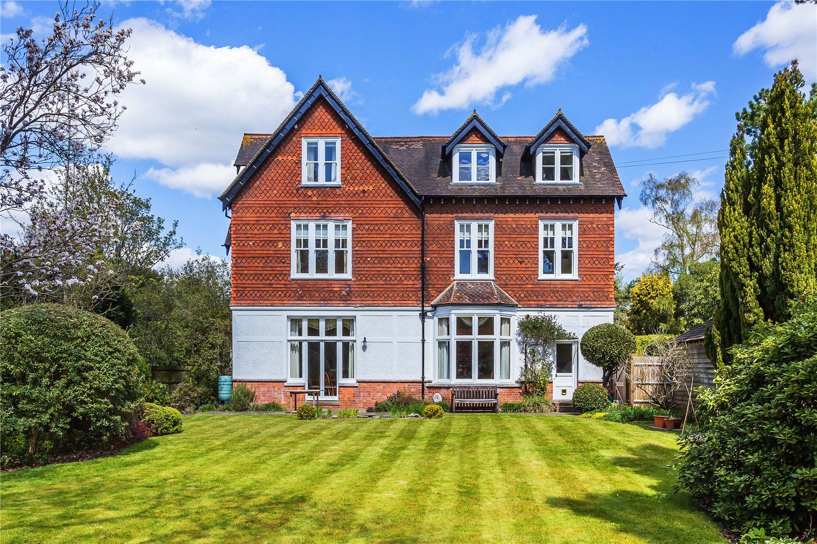 5 bed parking/garage for sale in Old Road, Buckland, Betchworth, Surrey