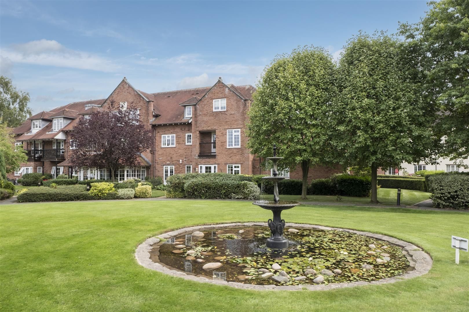 2 bed flat for sale in The Oaks, Faulkners Lane, Mobberley WA16 Zoopla