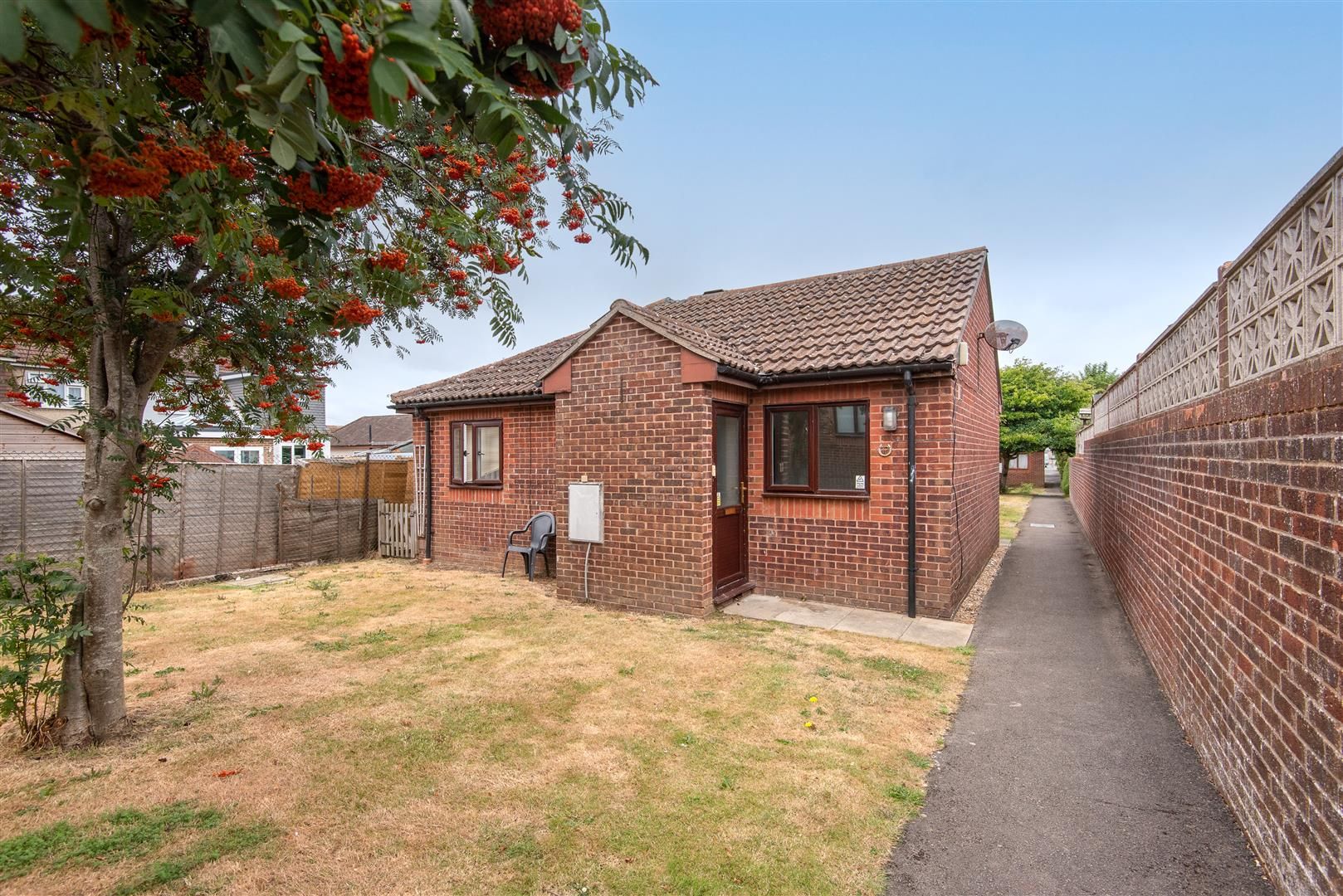 1 bed flat for sale in Brougham Walk, Worthing BN11 Zoopla