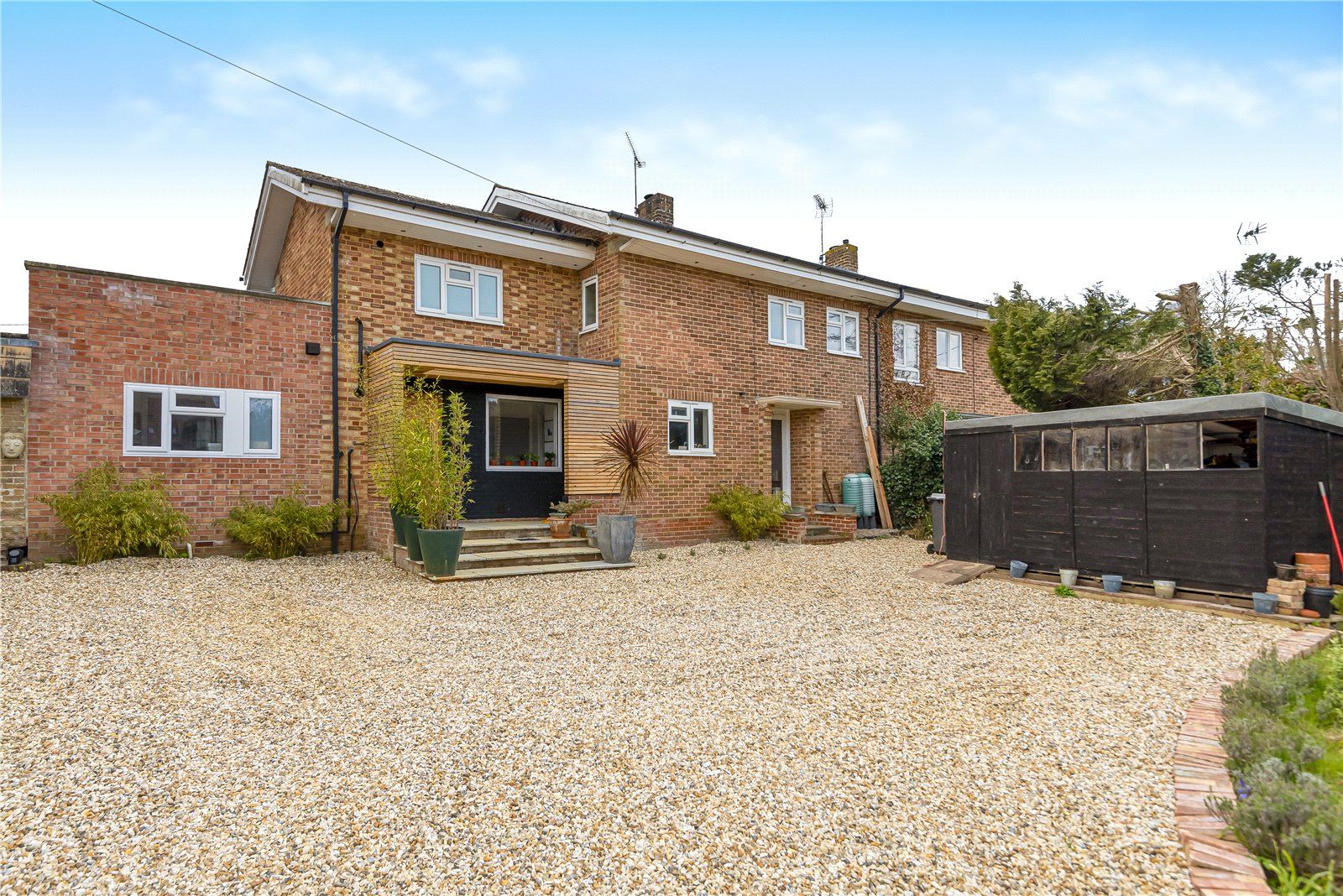 4 bed semidetached house for sale in North Drive, Littleton