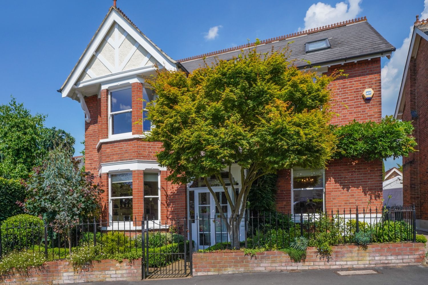 Mount Pleasant Weybridge Surrey KT13  